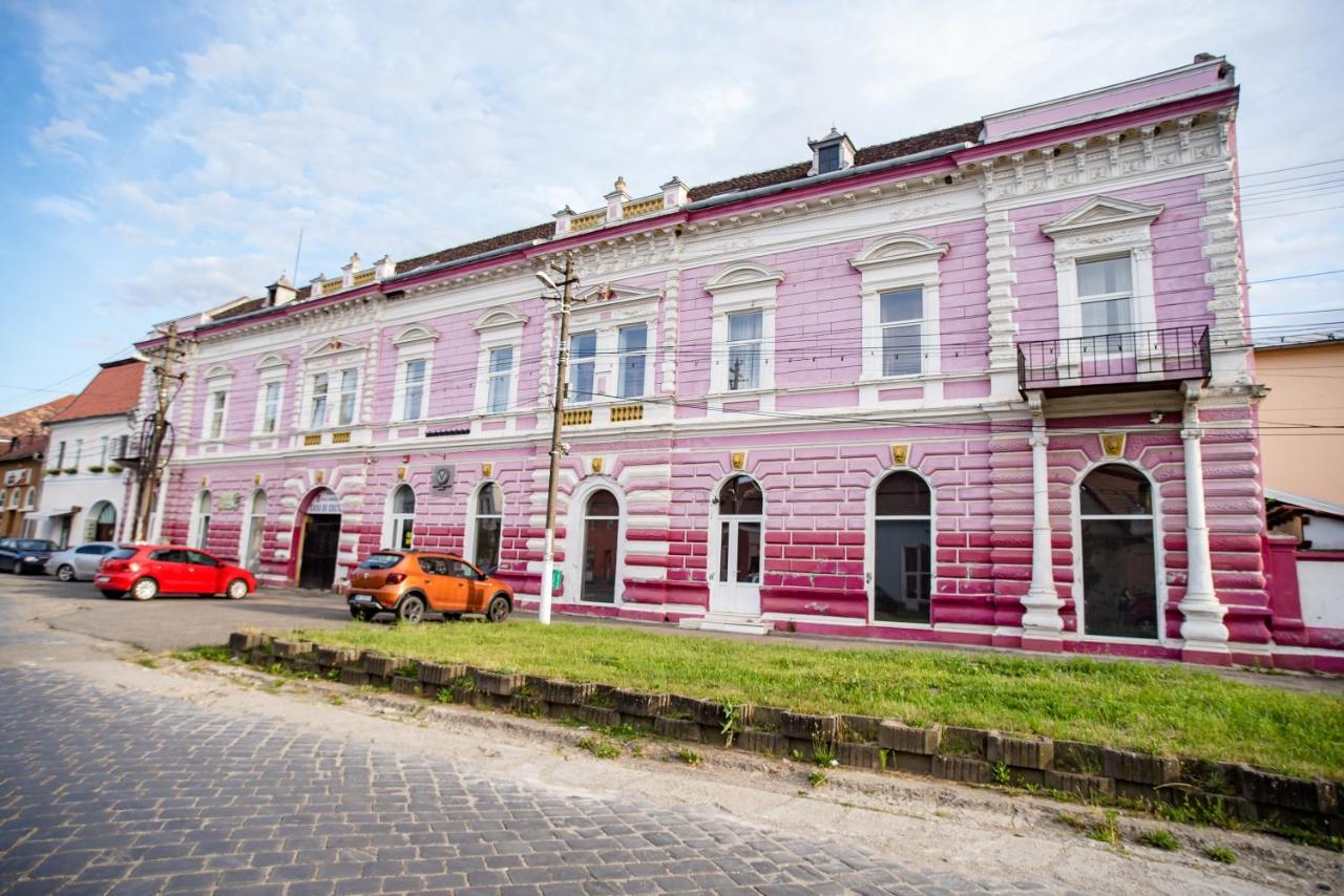 Hotel Marion Dumbraveni  Ngoại thất bức ảnh